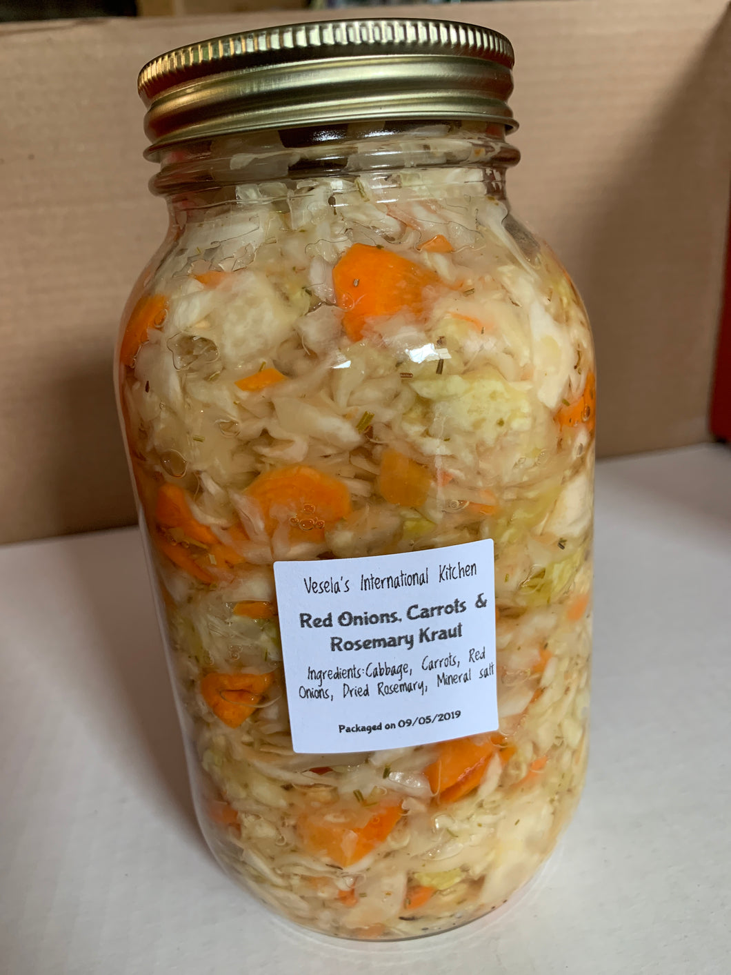 Vesela's Red Onion, Carrots & Rosemary Kraut (1L)