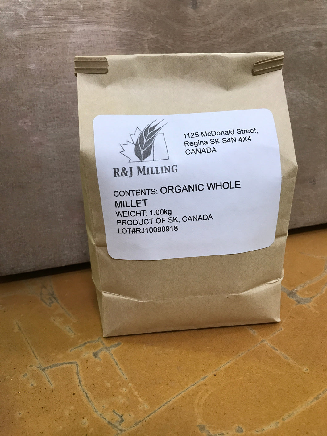 R&J Milling Organic Whole Millet (1kg)
